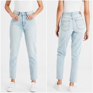 American Eagle AEO High Rise Mom Jeans Light Vintage Wash 1344 Size 10 Rigid